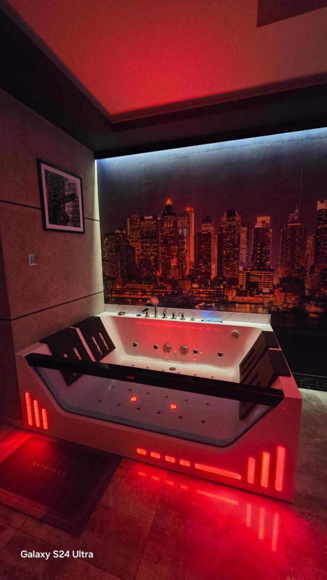 Apartament Manhattan Ełk Eksteriør bilde